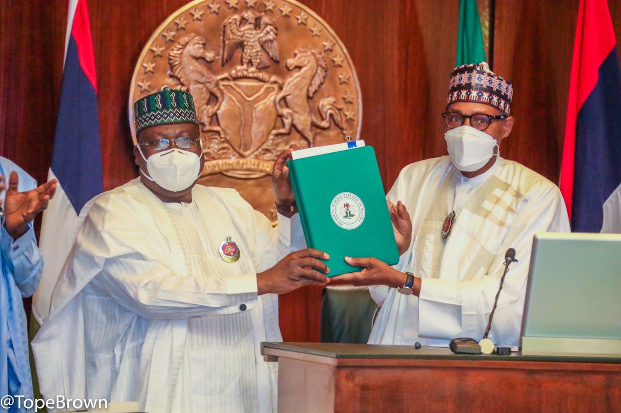 Buhari assents to N17.127Trillion budget in company of Lawan,
