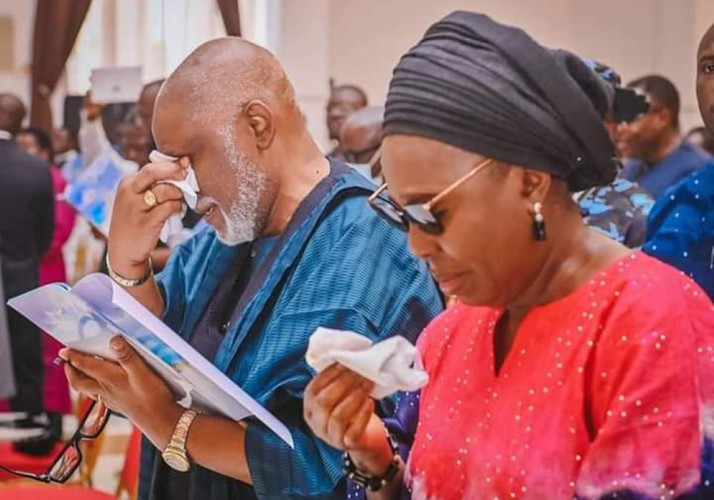 Owo Attack: I’ve failed to defend my people, says Akeredolu as he weeps at funeral