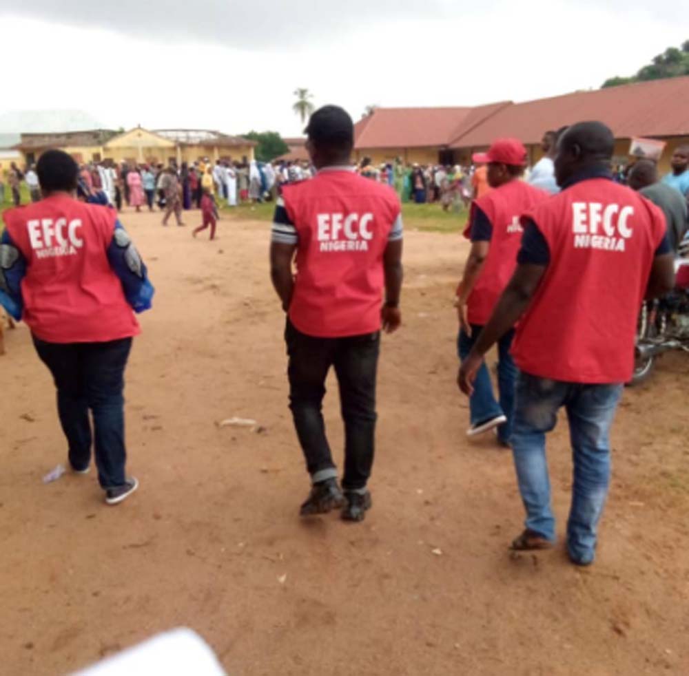 JUST IN: EFCC storms Osun for governorship election