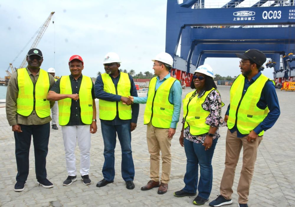 Photo News: Minister of Transportation, Mu’azu Jaji Sambo on tour at the Lekki Deep Sea Port