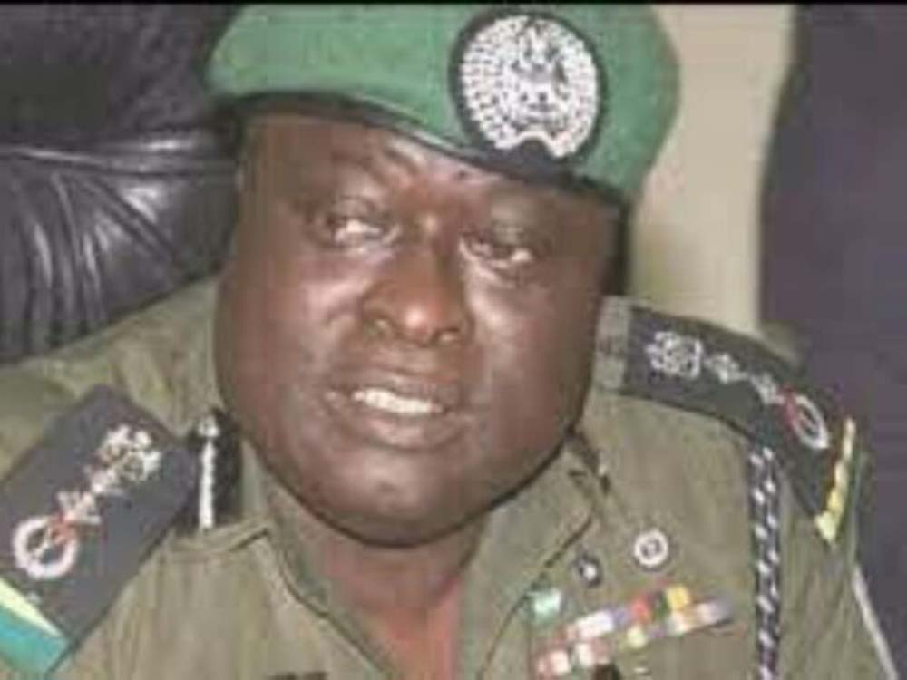 Tafa Balogun, former Inspector-General of Police buried in Ila-Orangun, Osun