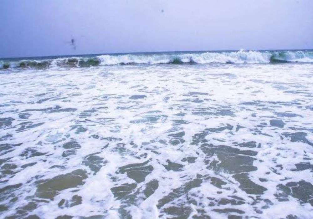 BREAKING: Four college-students celebrating results drown at Lagos Beach