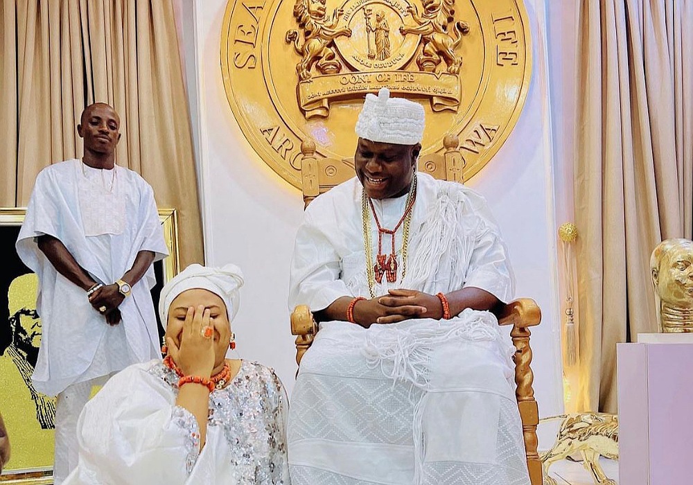 Reactions As Nkechi Blessing Visits Ooni Of Ife