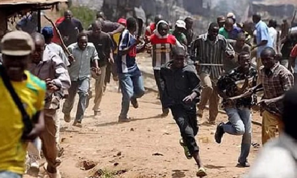 Pandominium As One Dead, Palace Ablaze As New Akinrun Attempted Forceful Entry In Osun