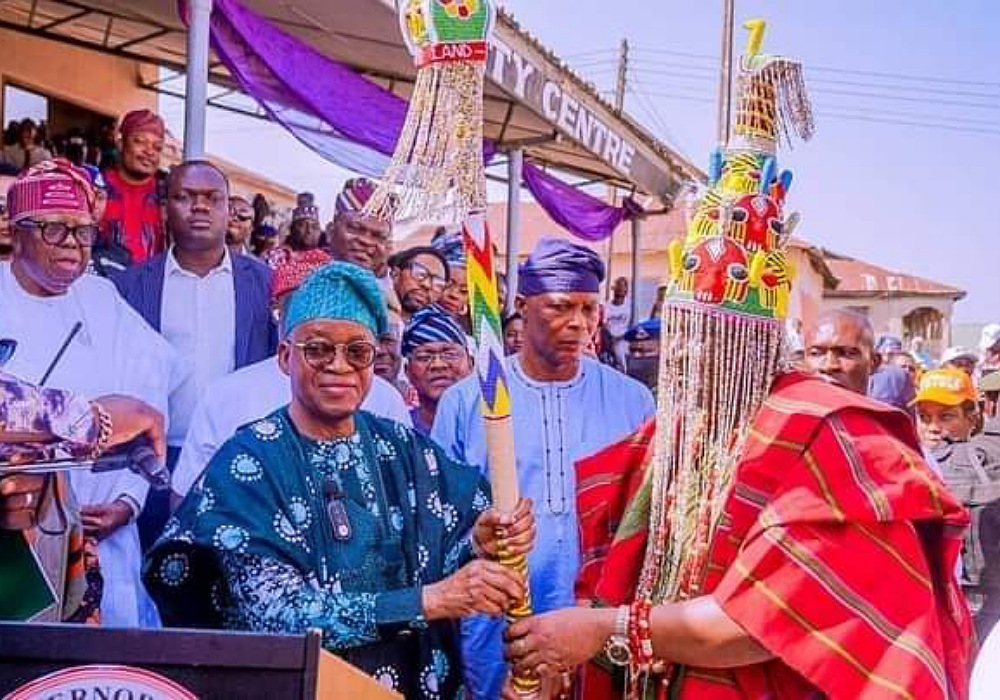 Osun Govt Installs Ex-APC Chair, Famodun As Owa Of Igbajo