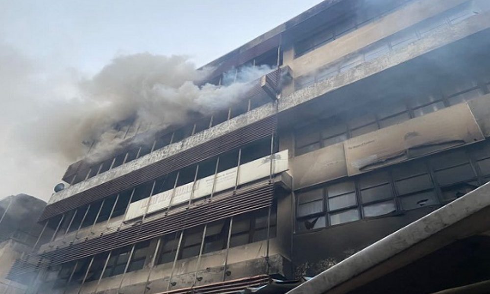 BREAKING: Fire Guts Lagos Market, Cause Unknown