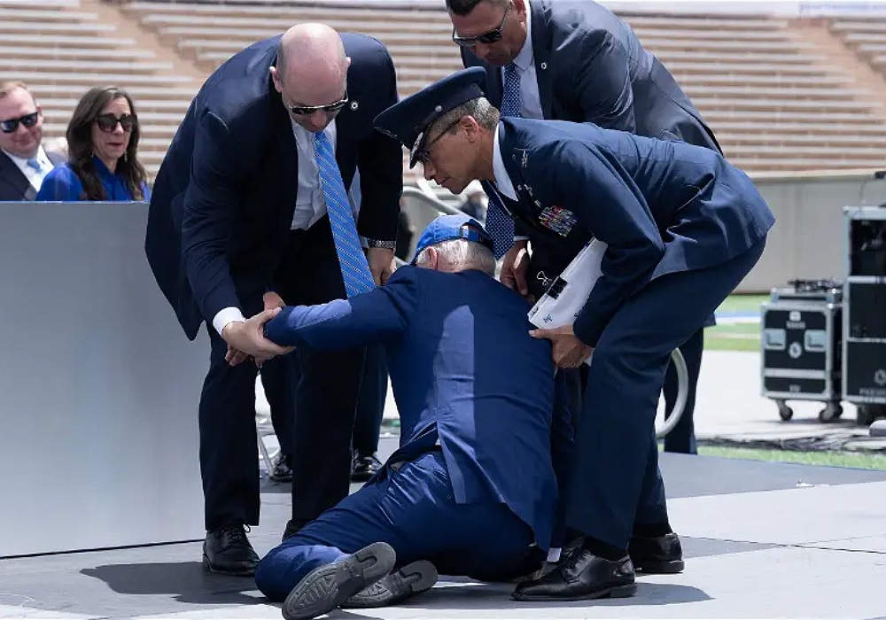 Biden Falls On Air Force Stage