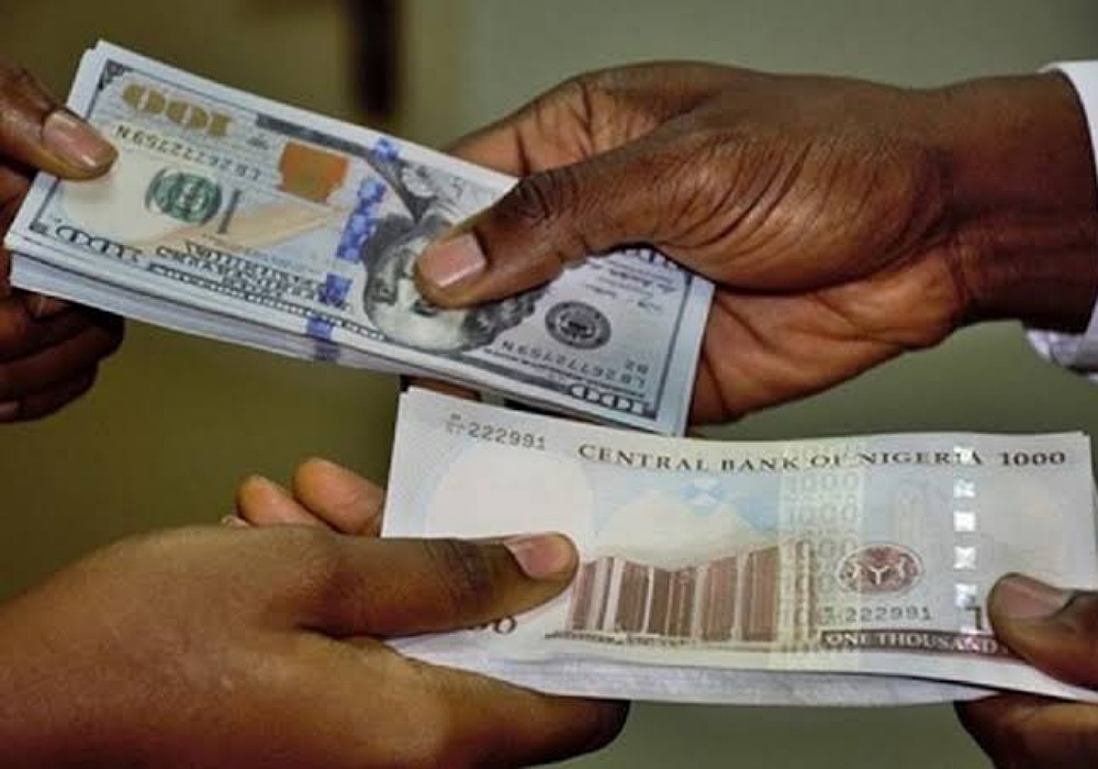 Naira To Dollar Exchanges At N464.67