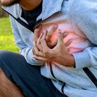 Warning Signs Of Heart Attacks: Don't Ignore These Symptoms